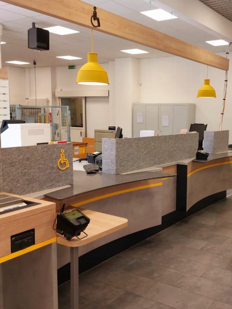 Nouveau look et plusieurs nouveaux services à la filiale postale de Bex